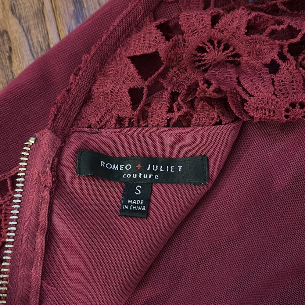 Romeo + Juliet Deep Burgundy Red Dress - image 8